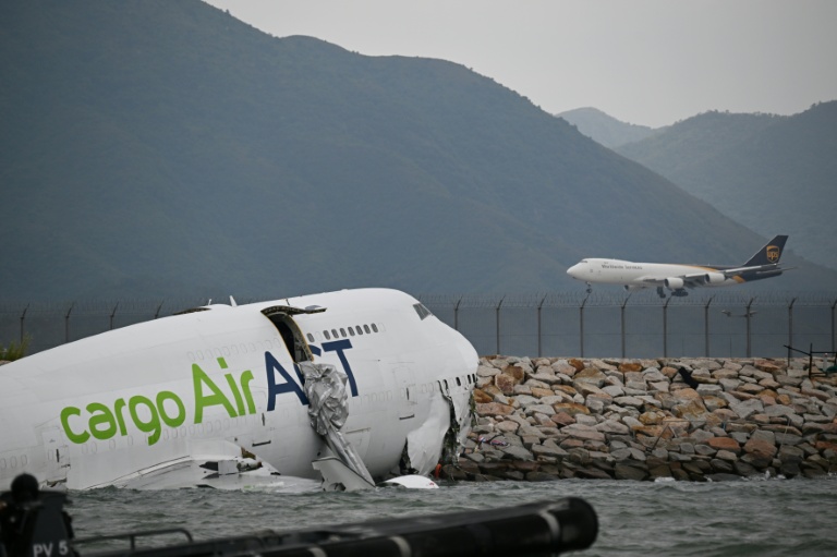 Hong Kong Investigators Secure Flight Recorders in Wake of Deadly Plane Crash