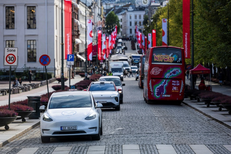 In contrast to Europe, Tesla sets sales records in Norway